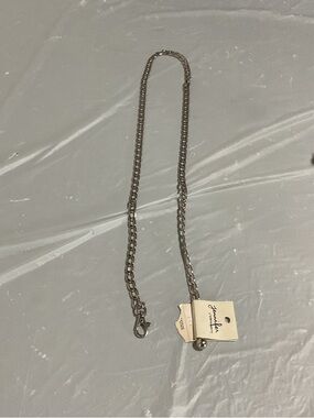 Silver Chain Necklace with Pendant Tag 1015